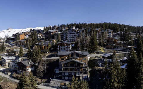 La Rosière 620: Arbre, Bâtiment, Neige, Architecture, Paysage, L'Hiver, Maison, Domicile, Station De Montagne, Pente
