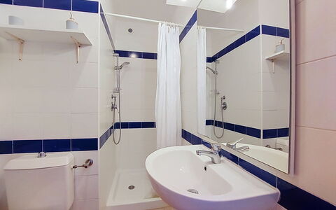 Bravone 610: Sol, Luminaire Plomberie, Design Intérieur, Sol, Lavabo, Évier, Salle De Bains, Plomberie, Robinet, Pièce