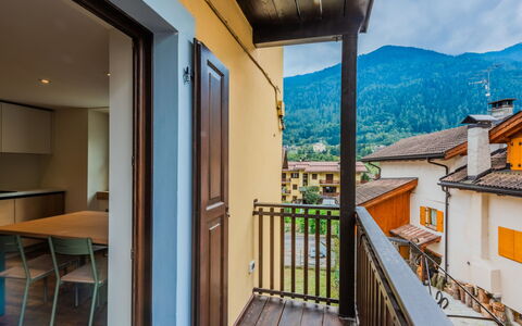 Ca' Alma Dolomia: Domicile, Design Intérieur, Appartement, Balcon, Plafond, Tache De Bois, Dur