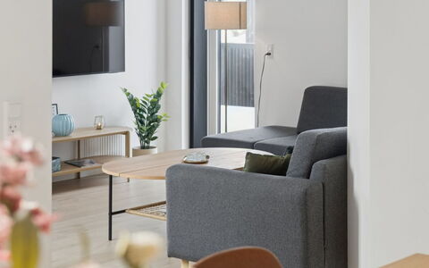 Hubertina - 900M from the Sea: Meubles, Design Intérieur, Sol, Canapé, Sol, Salon, Bois, Table, Domicile, Éclairage