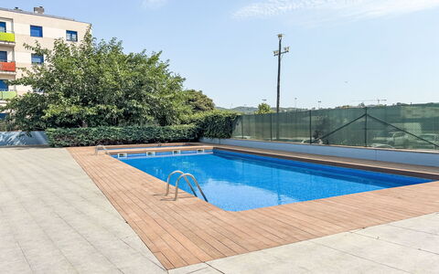 Sonnige Ferien: Bleu, Piscine, Composite, Recours, Ombre, Caractéristique De L'Eau, Condominium, Eco Hôtel, Conception, Clôture