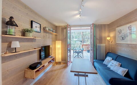 Beau Séjour: Sol, Bois, Design Intérieur, Sol, Plafond, Parquet, Meubles, Pièce, Salon, Dur