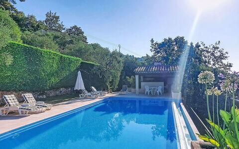 Balcon D'Azur: Bleu, Piscine, Recours, Loisir, Eco Hôtel, Caractéristique De L'Eau, Aménagement Paysager, Hôtel, Ville Resort, Thermes