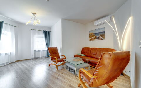 Gliwice 100: Zone Résidentielle, Colline, Maison, Domicile, Recours, Chaîne De Montagnes, Eco Hôtel, Station De Montagne, Biens, Villa