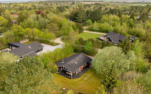 Marjanna - 700M to the Fjord: Paysage, Zone Rurale, Biens, Banlieue, Aménagement Paysager, Vue Du Ciel, Plantation, Photographie Aérienne, Ferme