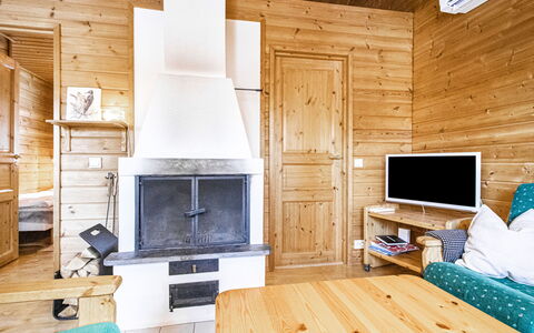 Naavarinne: Bois, Plafond, Design Intérieur, Sol, Domicile, Sol, Pièce, Meubles, Dur, Cabane En Rondins