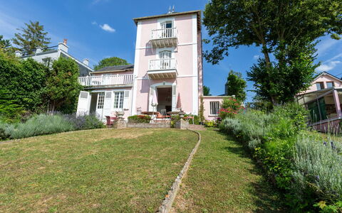 Maison Rose: Arbuste, Domicile, Zone Résidentielle, Maison, Jardin, Biens, Cour, Pelouse, Aménagement Paysager, Hacienda