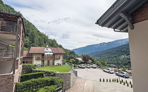 Vita Nova: Montagnes Relief, Montagne, Colline, Montagnes, Paysage, Station De Montagne, Maison, Zone Rurale, Village, Chaîne De Montagnes