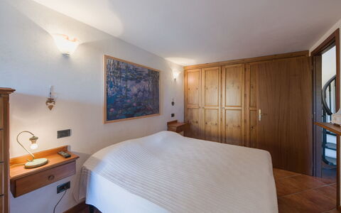 Casa Morgana: Sol, Design Intérieur, Sol, Plafond, Meubles, Pièce, Appartement, Lit, Cabinetry, Chambre