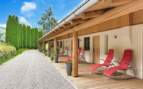 Kaprun 614: Bois, Chalet, Ombre, Dur, Tache De Bois, Eco Hôtel, Lumber, Porche, Plante D'Appartement, Plate-Forme