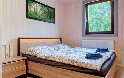 Hraničná: Meubles, Design Intérieur, Sol, Sol, Table, Bois, Plafond, Chaise, Pièce, Canapé
