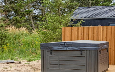 Huldrik - 900M from the Sea: Bois, Composite, Plate-Forme, Piscine, Dur, Tache De Bois, Cour, Arrière-Cour, Batiments Jardin