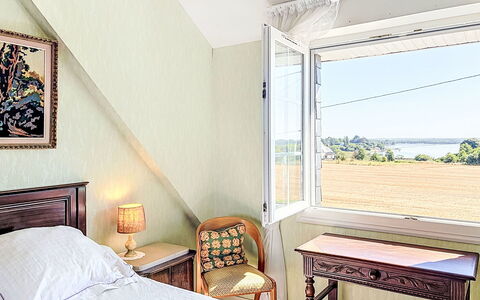 Le Kerguero: Meubles, Design Intérieur, Sol, Sol, Table, Bois, Plafond, Chaise, Pièce, Canapé