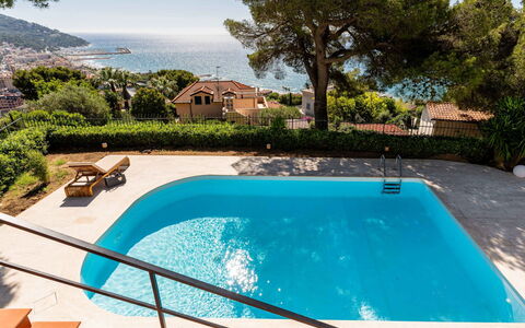 A Casa di Amici: Meubles, Design Intérieur, Sol, Sol, Table, Bois, Plafond, Chaise, Pièce, Canapé