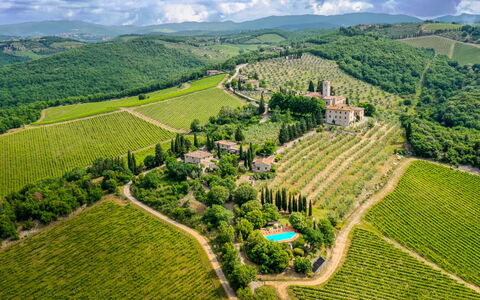 Borgo San Polino: Vue Du Ciel, Paysage, Plantation, Agriculture, Station De Montagne, Photographie Aérienne, Champ, Village, Ferme, Aménagement Paysager