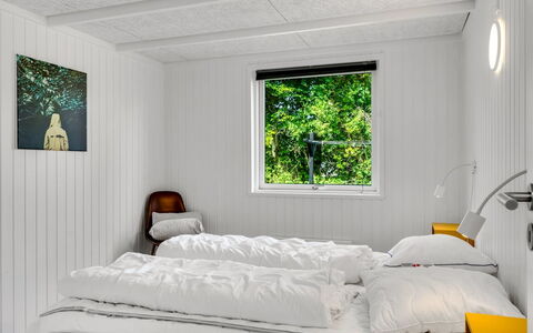 Anemette - 900M from the Sea: Bois, Chambre, Design Intérieur, Plafond, Sol, Sol, Domicile, Drap De Lit, Lit, Literie