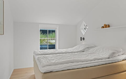 Karoliina - 500M from the Sea: Bois, Sol, Sol, Chambre, Lit, Linge, Literie, Appartement, Cadre De Lit, Parquet