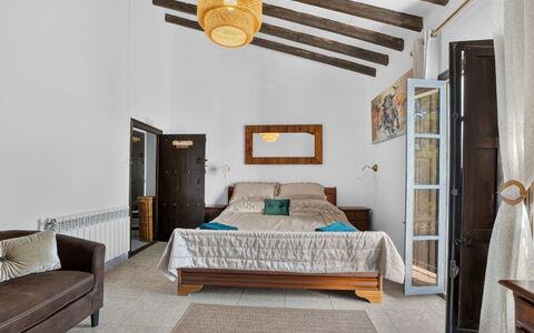 La Buena Vida: Meubles, Design Intérieur, Lit, Chambre, Mur, Sol, Bois, Plafond, Sol, Pièce