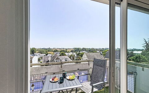 Résidence de la Mer: Appartement, Balcon, Aluminium, Accueil Porte, Appartement Penthouse, Plante D'Appartement, Daylighting, Villa