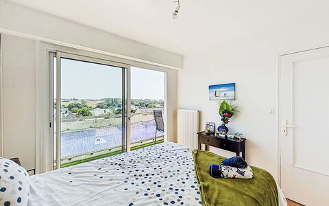 Résidence de la Mer: Appartement, Domicile, Lit, Chambre, Hôtel, Linge, Drap De Lit, Literie, Appartement Penthouse, Balcon
