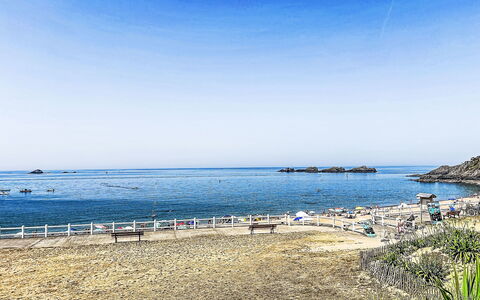 Résidence de la Mer: Bleu, L'Eau, Plan D'Eau, Plage, Horizon, Côte, Été, Mer, Cotiers Et Relief Océaniques, Rive