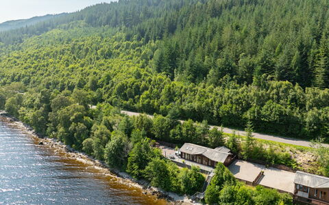 Cìela Lodge on Loch Ness: Arbre, Forêt, Chalet, Riparienne, Réservoir, Jungle, Du Son, Mélèze