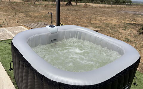 Villa la Vigne: Baignoire, Jacuzzi, Piscine, Plastique