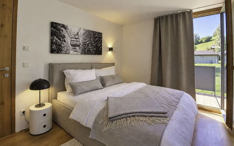 Das Weidach: Meubles, Design Intérieur, Lit, Pièce, Sol, Mur, Chambre, Sol, Plafond, Bois