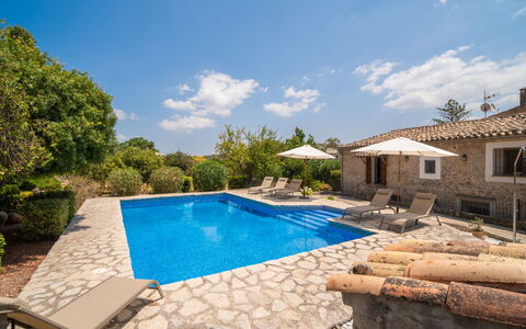 Can Toni: Piscine, Recours, Dalle, Mobilier De Jardin, Biens, Villa, Eco Hôtel, Caractéristique De L'Eau, Balancelle, Ferme