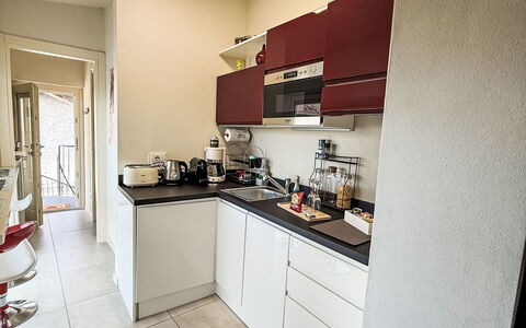 Colazza 100: Appareil De Cuisine, Cuisine, Comptoir, Principaux Appliance, Sol, Cabinetry, Design Intérieur, Cuisinière, Sol, Électroménager
