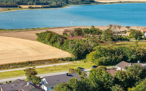 Eeske - 4Km from the Sea: Ressources En Eau, L'Eau, Plan D'Eau, Vert, Paysage Naturel, Voie Navigable, Cotiers Et Relief Océaniques, Côte, Banque, Horizon
