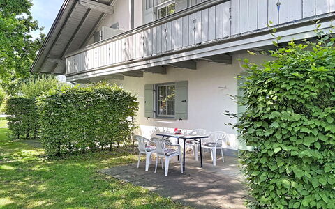 Bergzeit: Maison, Domicile, Ombre, Chalet, Pelouse, Jardin, Cour, Biens, Arrière-Cour, Aménagement Paysager