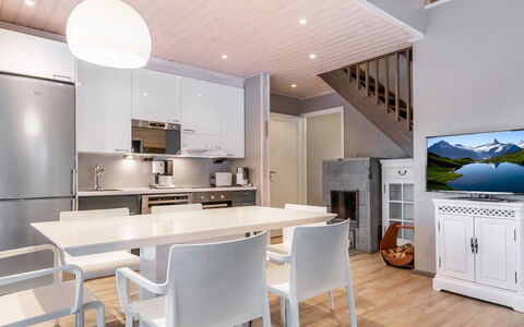 Golfarinkunnas 6B: Meubles, Design Intérieur, Sol, Sol, Bois, Plafond, Cuisine, Éclairage, Appartement, Pièce