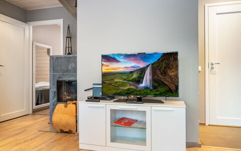 Golfarinkunnas 9A: Appareil Électronique, Téléviseur, Télévision, Électroménager, Mer