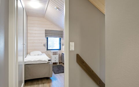 Golfarinkunnas 9E: Bois, Design Intérieur, Plafond, Sol, Sol, Chambre, Pièce, Lit, Domicile, Meubles