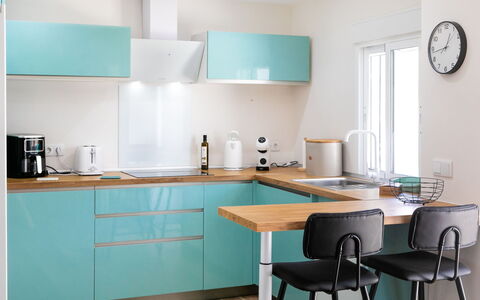 Alta: Cuisine, Appareil De Cuisine, Meubles, Comptoir, Cabinetry, Principaux Appliance, Design Intérieur, Électroménager, Sol, Tiroir