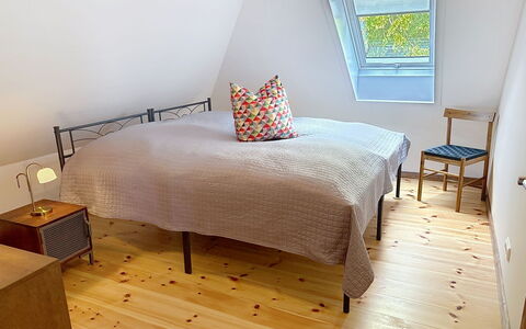Chrischi: Parquet, Sol, Meubles, Sol, Bois, Design Intérieur, Chambre, Lit, Linge, Éclairage
