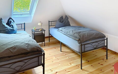 Chrischi: Meubles, Bois, Sol, Sol, Design Intérieur, Chambre, Parquet, Lit, Tache De Bois, Dur
