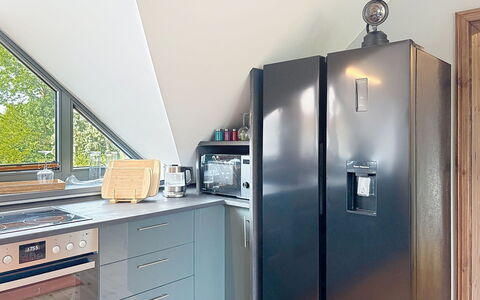Chrischi: Appareil De Cuisine, Principaux Appliance, Cuisine, Design Intérieur, Sol, Bois, Comptoir, Cabinetry, Meubles, Électroménager