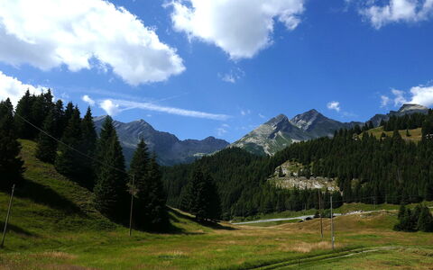 Nido delle Alpi: Ciel, Montagne, Montagnes Relief, Herbe, La Nature, Vert, Colline, Environnement Naturel, Paysage Naturel