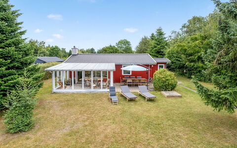Anina - 300M from the Sea: Herbe, Toit, Arbuste, Maison, Domicile, Chalet, Lot Terre, Ferme, Jardin