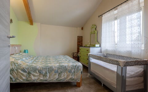 Noah: Meubles, Design Intérieur, Lit, Chambre, Mur, Sol, Bois, Plafond, Sol, Literie