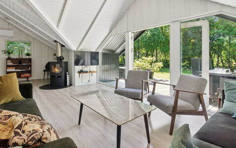 Tenna - 30Km from the Sea: Design Intérieur, Bois, Plafond, Sol, Meubles, Sol, Salon, Canapé, Domicile, Parquet