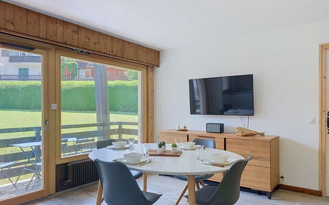 Le Nerey 2: Appartement, Condominium, Balcon