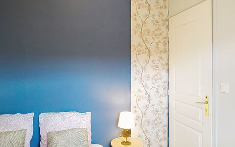 Maison en Pierre: Bleu, Piscine, Composite, Ombre, Recours, Biens, Hacienda, Villa, Centre De Loisirs