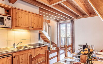 Logement:&nbsp;Les Fermes de Saint Sorlin 200.8