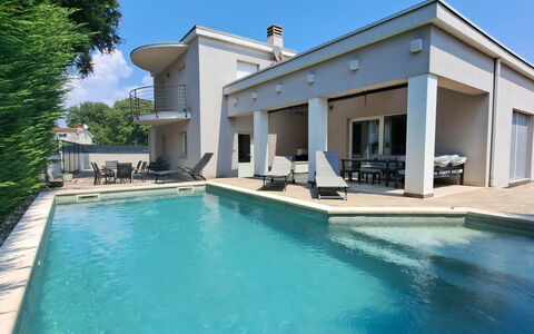 A.e.m: Bleu, Piscine, Composite, Ombre, Recours, Biens, Hacienda, Villa, Centre De Loisirs
