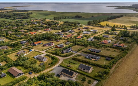 Meindor - 450M to the Fjord: Vue Du Ciel, Photographie Aérienne, Zone Résidentielle, Paysage, Plaine, Lot Terre, Banlieue, Établissements Humains, Design Urbain, Domicile