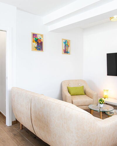 Elvix Nerja Centre a