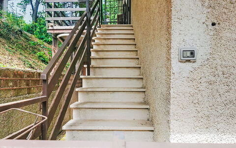 La Casa dei Cedri: Zone Résidentielle, Domicile, Appartement, Design Urbain, Balcon, Ombre, Daylighting, Plâtre